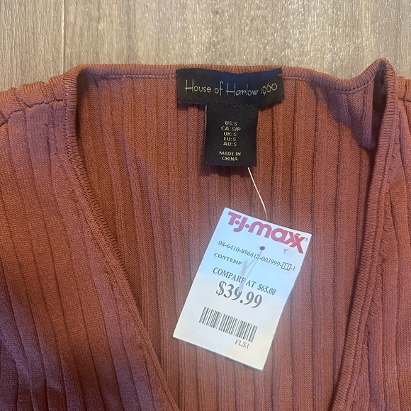 Rust Ribbed Knit Two-Piece Set - Picture 3 of 3